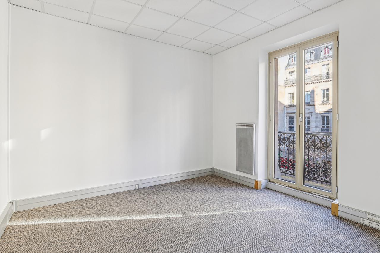 Bureau Paris 94m² Location bureau Paris OLBUR2201483 5